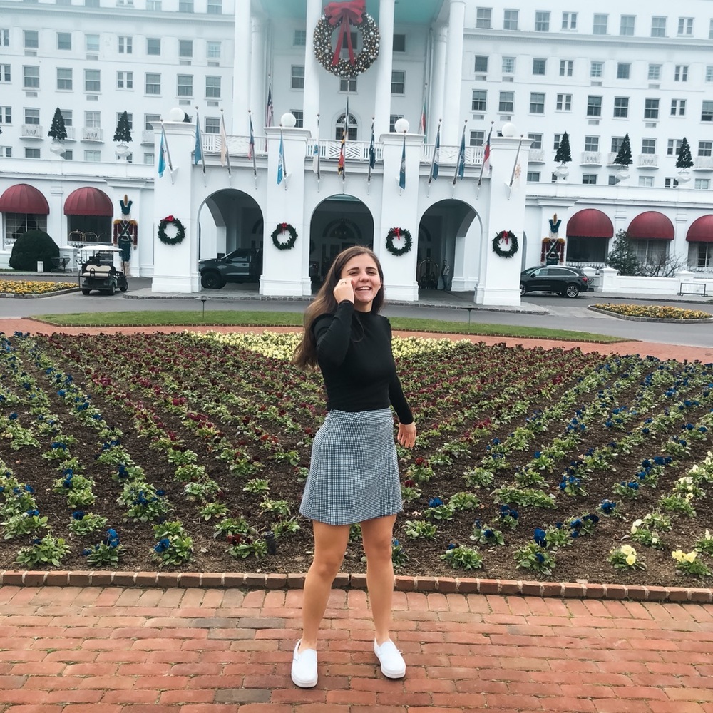 Meet your Posher, Angeline